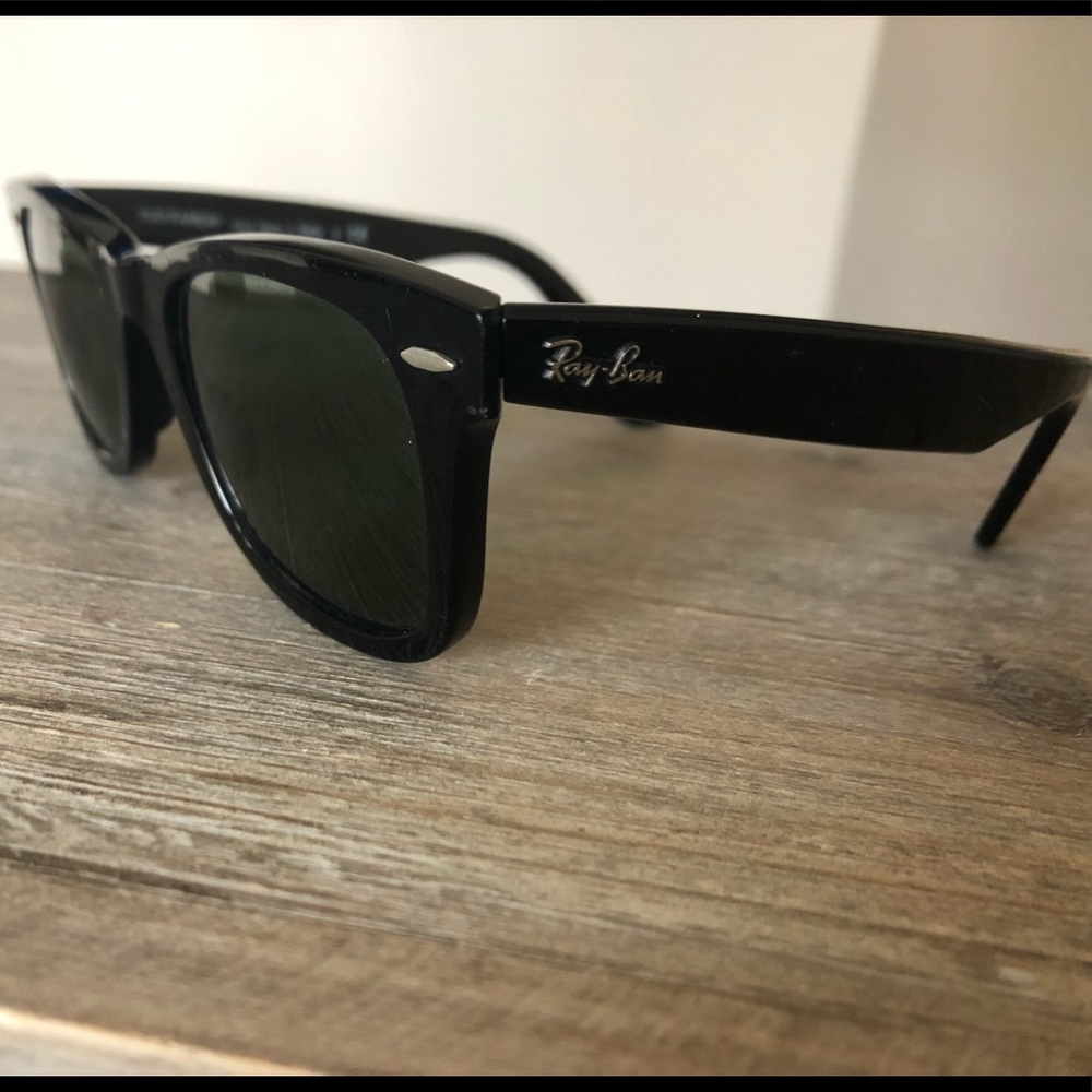 Black way-fair sunglasses